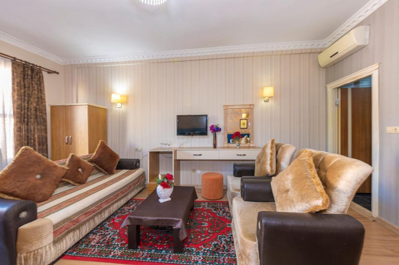 Ista Palace Hotel Istanbul Exterior photo